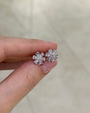 Сережки Еда міні Біла 10мм Фіаніт 2.2гр Срібло 925 101234 101234 фото