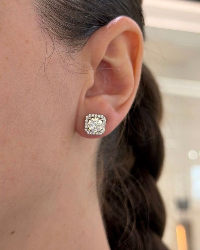 Сережки Муас D 2ct*2 8мм GRA срібло без клейма 2.6 101368 101368 photo
