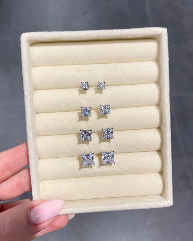 Сережки Пусети Закрутка Квадрат Фіаніт 6мм 1,2ct*2 2,1гр срібло 925 101184 101184 фото