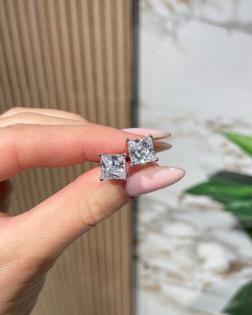 Сережки Пусети Закрутка Квадрат Фіаніт 7мм 2ct*2 2,9гр срібло 925 101185 101185 фото