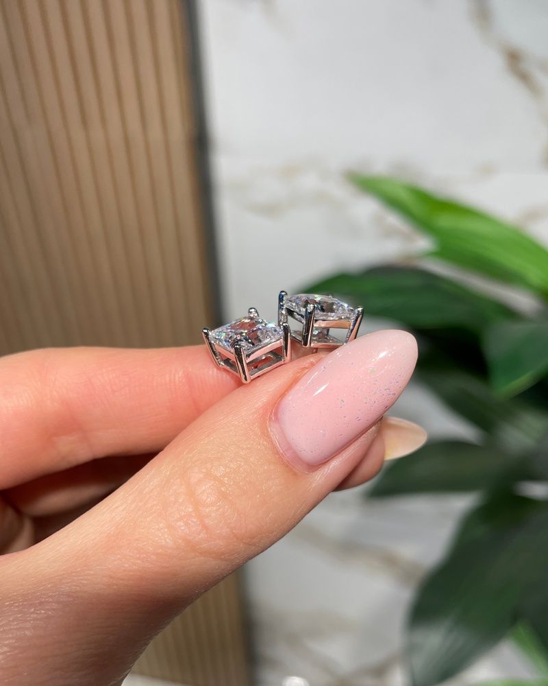 Сережки Пусети Закрутка Квадрат Фіаніт 8мм 3ct*2 4,1гр срібло 925 101186 101186 фото